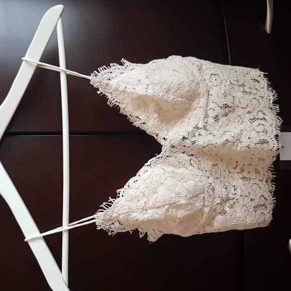 NWT Lace Tank top - Picture 1 of 13